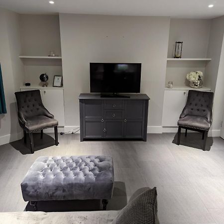 Basement Apartment In Central Bath Ngoại thất bức ảnh