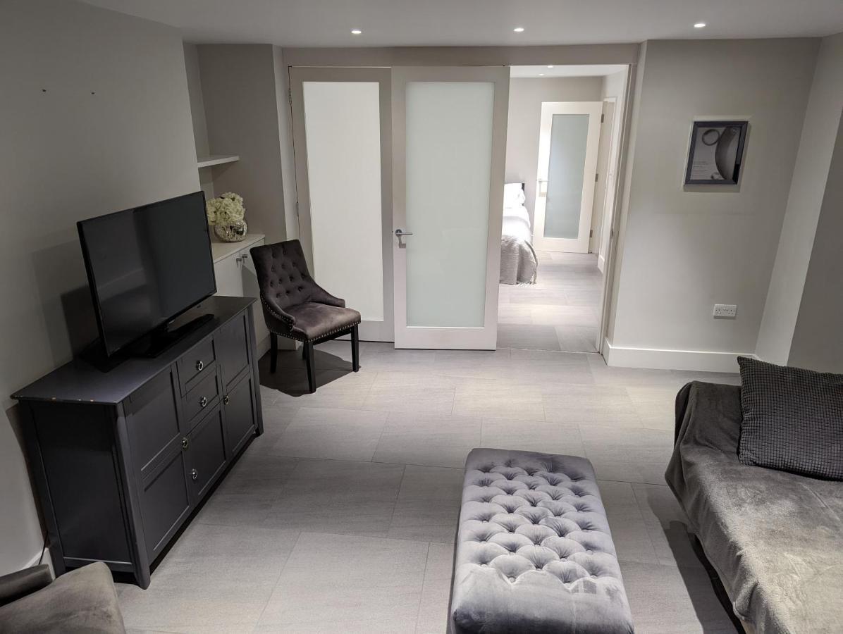 Basement Apartment In Central Bath Ngoại thất bức ảnh