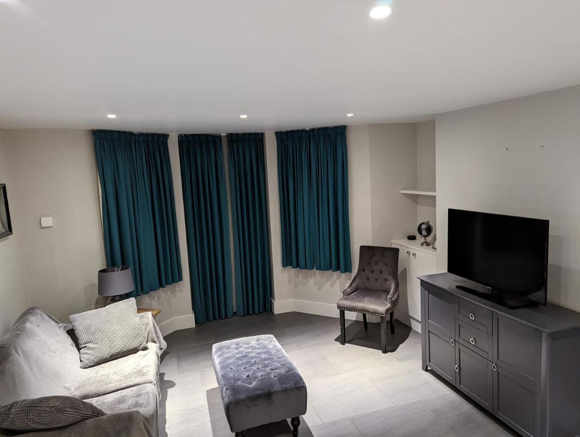 Basement Apartment In Central Bath Ngoại thất bức ảnh